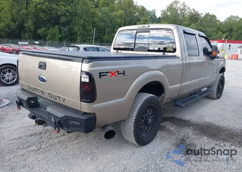 2011 Ford F-250 Lariat z USA, uszkodzony, nr VIN 1FT7W2BT1BEB36031